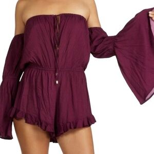 NWOT Radio Fiji Virage Solid Sokally Romper‎ Size Small